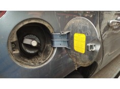 Recambio de tapa exterior combustible para fiat bravo ii (198_) 1.9 d multijet (198axb1a) referencia OEM IAM    2