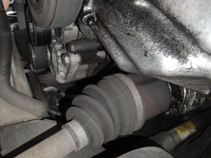 Recambio de transmision delantera derecha para fiat bravo ii (198_) 1.9 d multijet (198axb1a) referencia OEM IAM   