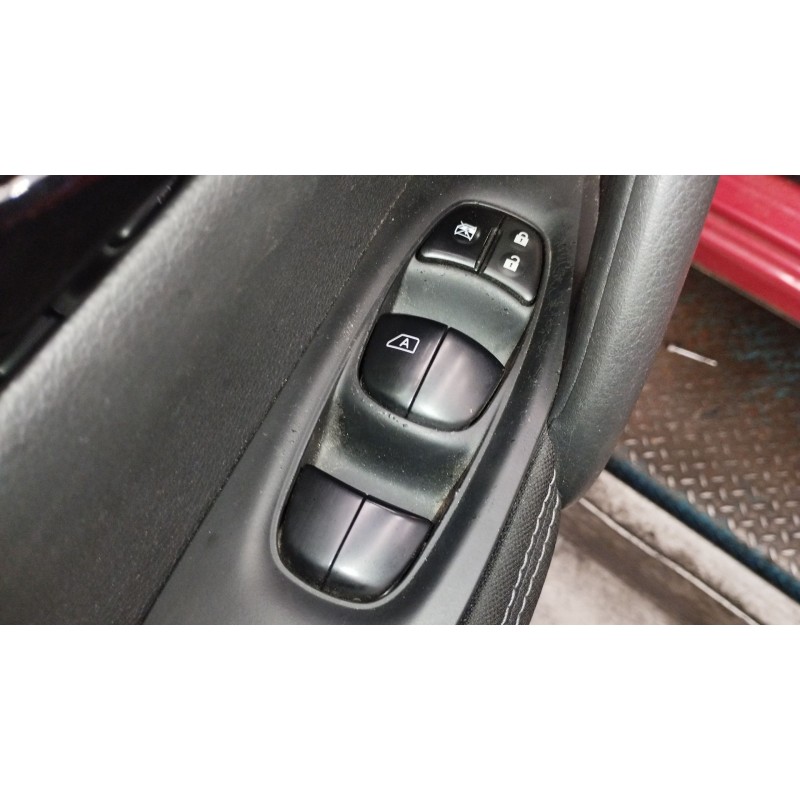 Recambio de mando elevalunas delantero izquierdo para nissan qashqai ii (j11, j11_) 1.6 dig-t referencia OEM IAM   