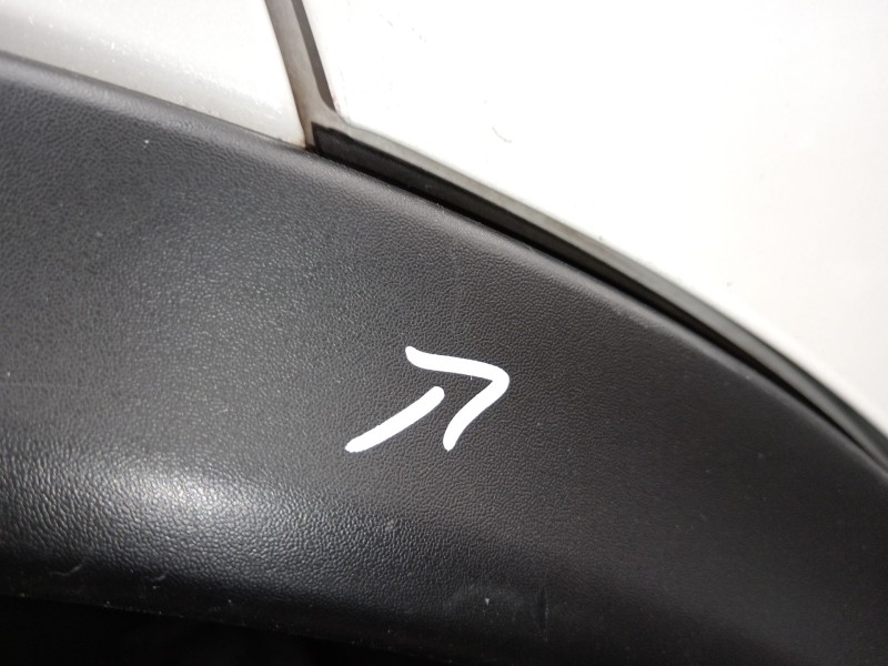 Recambio de aletin trasero derecho para nissan juke (f15) 1.2 dig-t referencia OEM IAM   