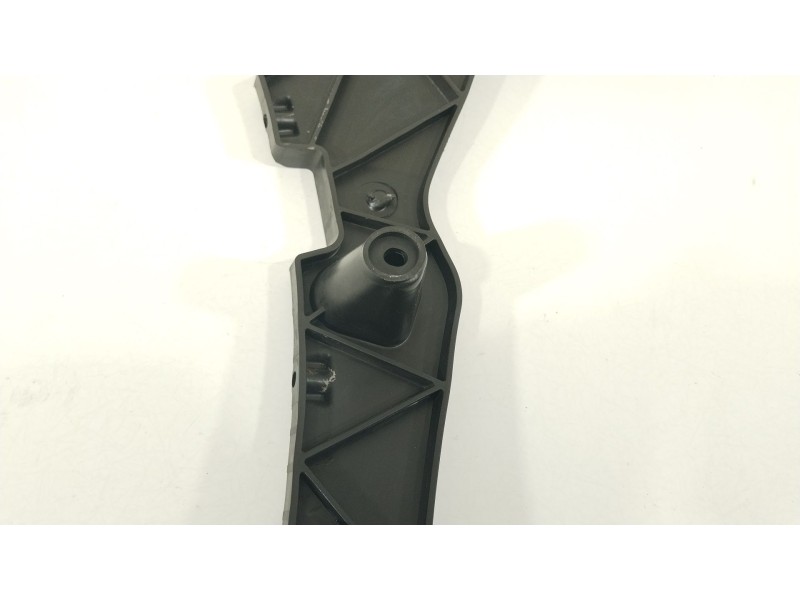 Recambio de soporte paragolpes trasero para audi q5 (8rb) sq5 tdi quattro referencia OEM IAM 8R0807454C 8R0807453C 