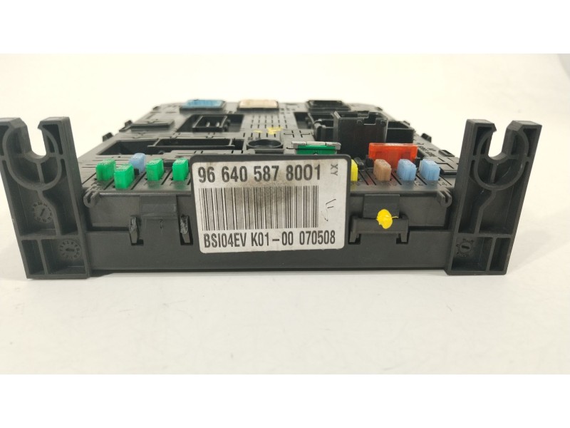 Recambio de caja reles / fusibles para peugeot partner furgoneta/monovolumen 1.6 hdi 16v referencia OEM IAM 9664058780 BSI04EVK0