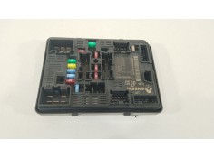 Recambio de caja reles / fusibles para dacia jogger (rk_) 1.0 tce 90 eco-g referencia OEM IAM 284B76520R 5DVK12F10 8352139372