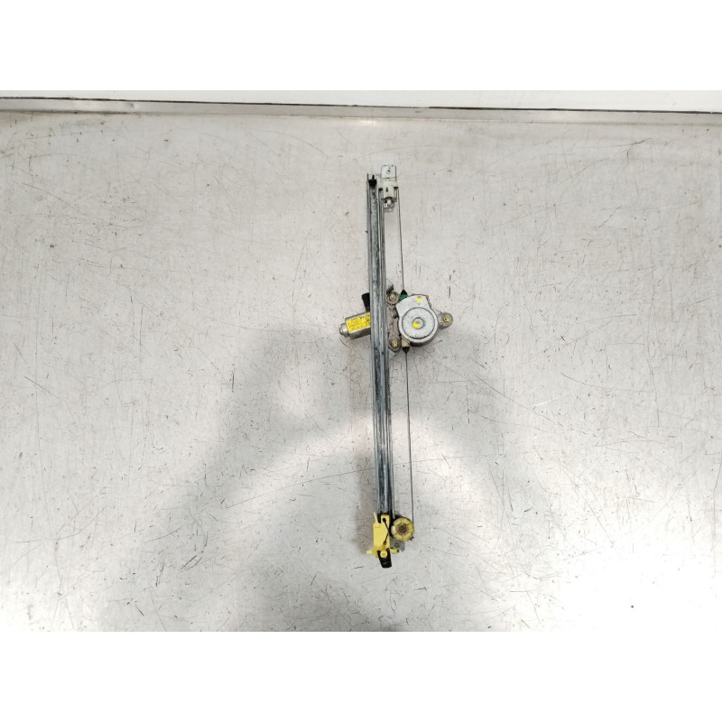 Recambio de elevalunas delantero izquierdo para opel vivaro a furgoneta (x83) 2.5 dti (f7) referencia OEM IAM 91165704  