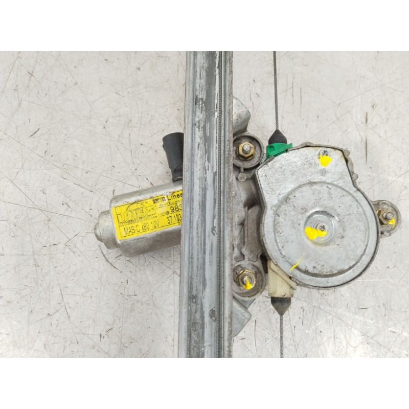 Recambio de elevalunas delantero izquierdo para opel vivaro a furgoneta (x83) 2.5 dti (f7) referencia OEM IAM 91165704  