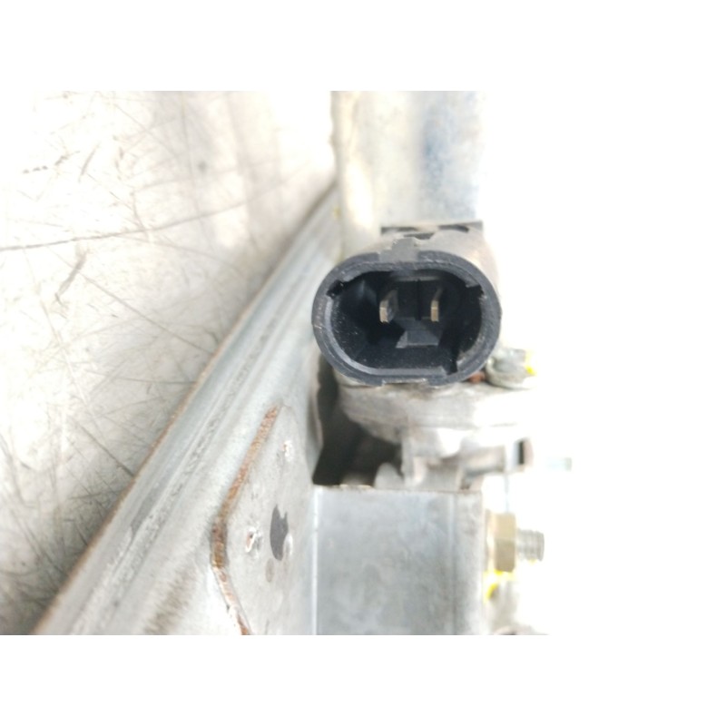 Recambio de elevalunas delantero izquierdo para opel vivaro a furgoneta (x83) 2.5 dti (f7) referencia OEM IAM 91165704  