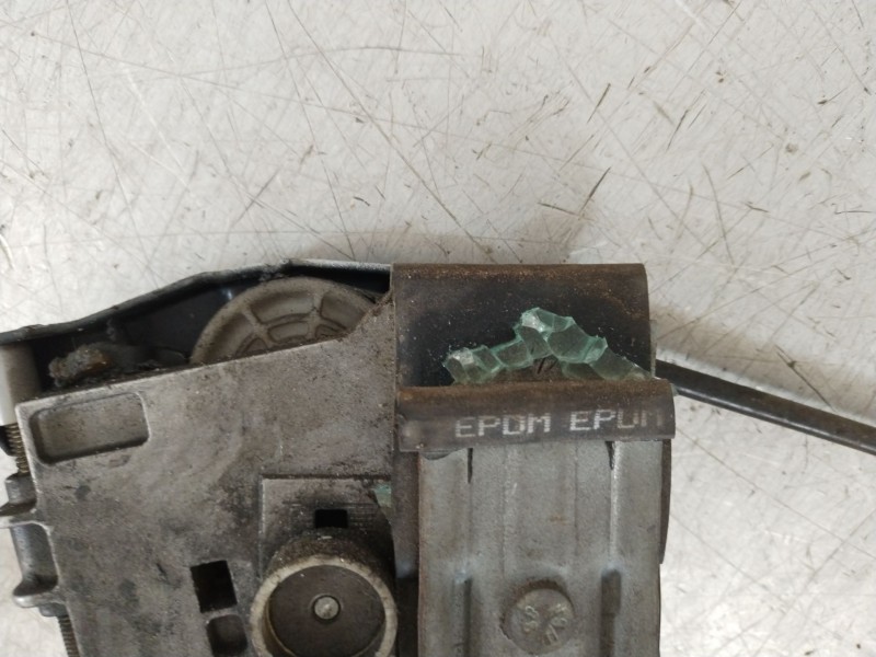 Recambio de elevalunas delantero derecho para volkswagen golf iii cabriolet (1e7) 1.8 referencia OEM IAM 1E0837402 1E0959802 