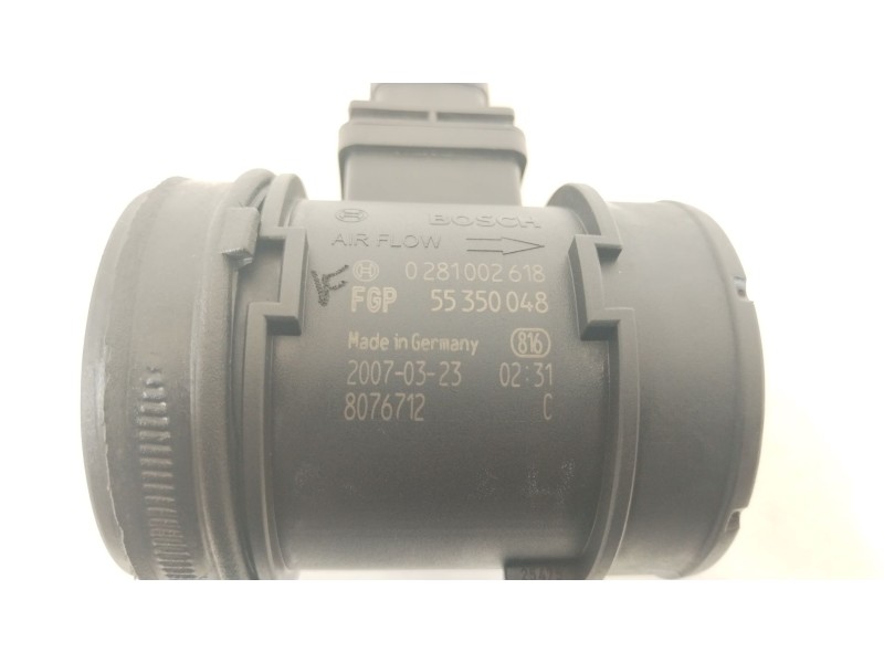 Recambio de caudalimetro para opel astra h gtc (a04) 1.7 cdti (l08) referencia OEM IAM 55350048 0281002618 8076712C