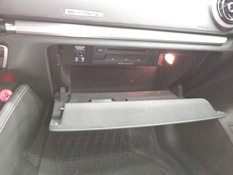 Recambio de guantera para audi a3 sportback (8va, 8vf) s3 quattro referencia OEM IAM   