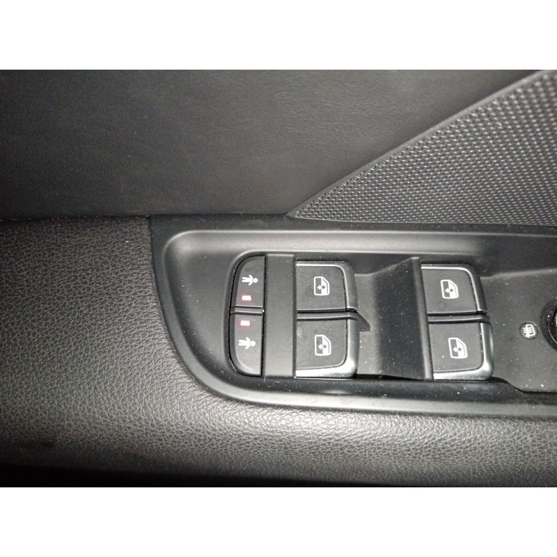 Recambio de mando elevalunas delantero izquierdo para audi a3 sportback (8va, 8vf) 1.0 tfsi referencia OEM IAM   