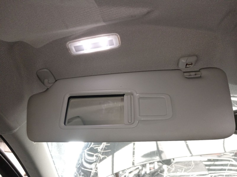 Recambio de parasol izquierdo para audi a3 sportback (8va, 8vf) 2.0 tdi referencia OEM IAM   
