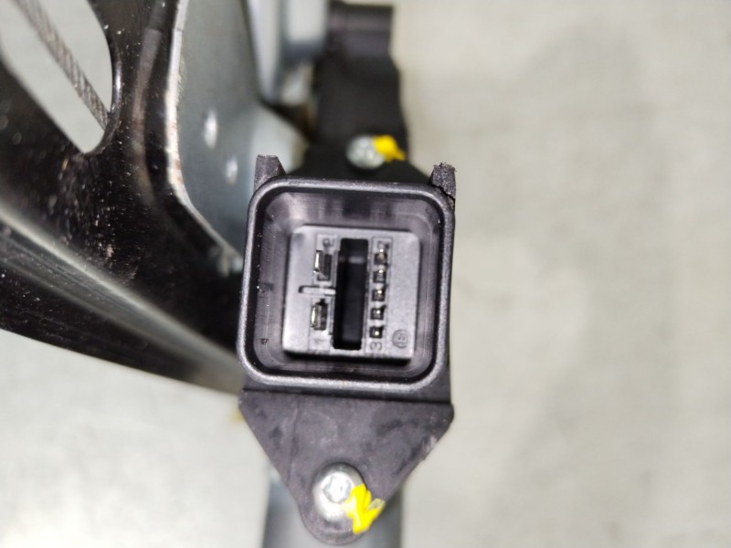 Recambio de elevalunas delantero izquierdo para opel astra j sedán 1.7 cdti (69) referencia OEM IAM 13350757 20951581 