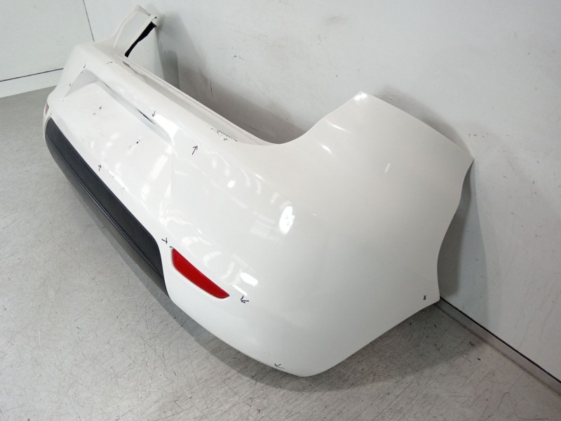 Recambio de paragolpes trasero para seat ibiza iii (6l1) 1.4 tdi referencia OEM IAM 6L6807421  