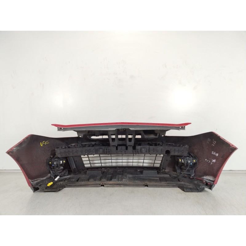 Recambio de paragolpes delantero para renault clio iii grandtour (kr0/1_) 1.5 dci (kr0f) referencia OEM IAM 8200799930  