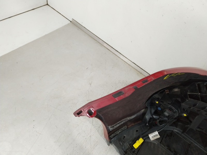 Recambio de paragolpes delantero para renault clio iii grandtour (kr0/1_) 1.5 dci (kr0f) referencia OEM IAM 8200799930  