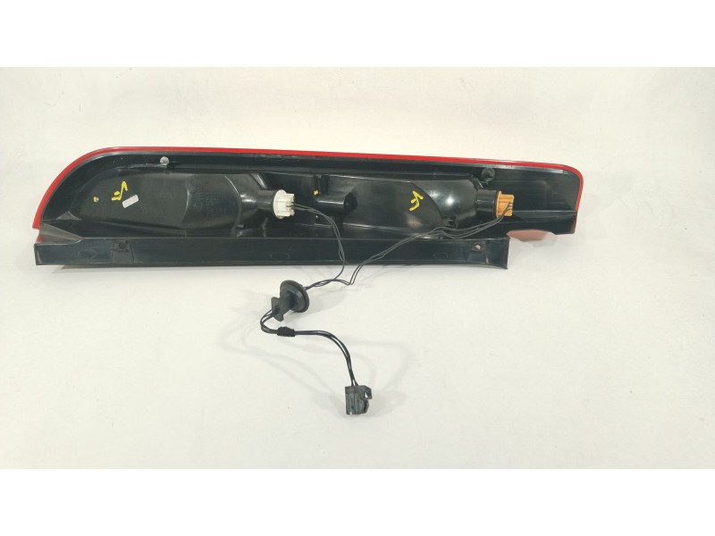 Recambio de piloto trasero derecho para ford focus ii (da_, hcp, dp) 1.6 referencia OEM IAM 8M5113404AD  