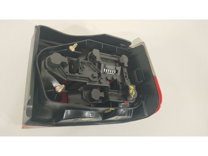Recambio de piloto trasero izquierdo para seat ibiza ii (6k1) 1.4 i 16v referencia OEM IAM 6K6945111E  