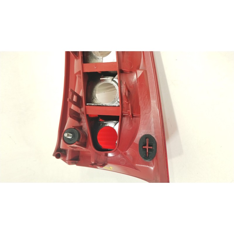 Recambio de piloto trasero izquierdo para citroën c3 i (fc_, fn_) 1.4 hdi referencia OEM IAM 6350X5  