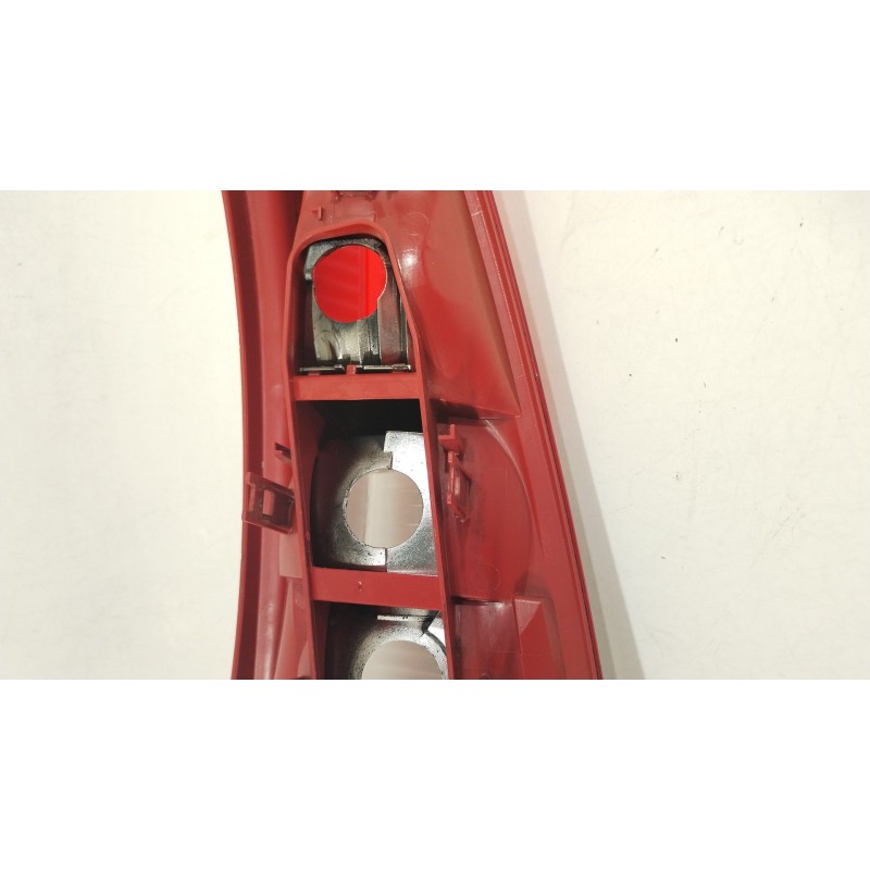 Recambio de piloto trasero izquierdo para citroën c3 i (fc_, fn_) 1.4 hdi referencia OEM IAM 6350X5  