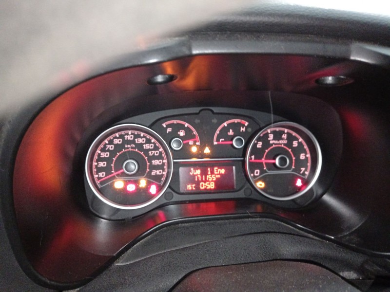 Recambio de cuadro instrumentos para fiat doblo cargo (263_) 1.3 d multijet referencia OEM IAM 52042849 503015161905 520428490