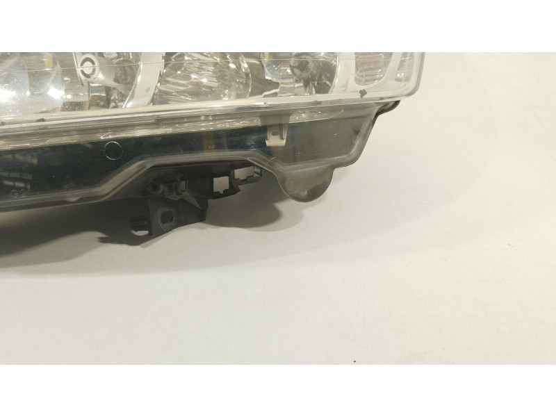 Recambio de faro izquierdo para citroën c4 i (lc_) 1.6 hdi referencia OEM IAM 620853 9646893980 89009407