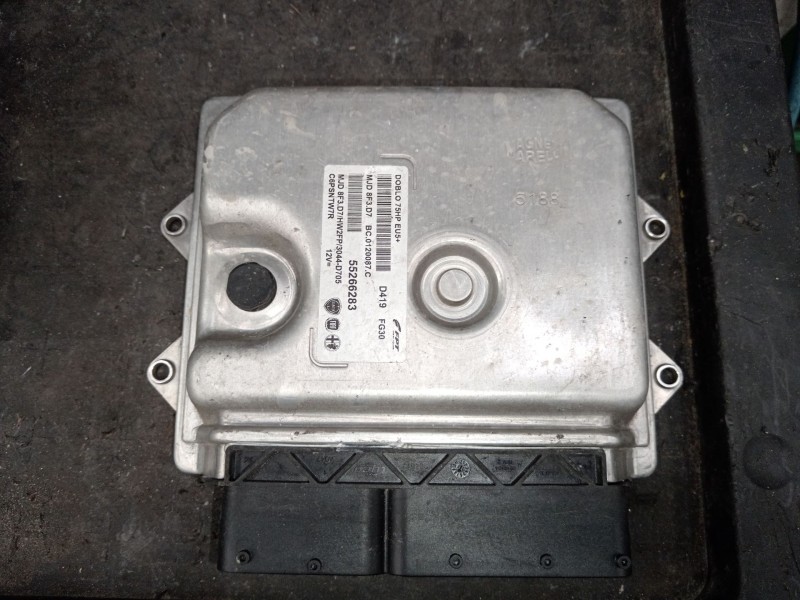 Recambio de centralita motor uce para fiat doblo cargo (263_) 1.3 d multijet referencia OEM IAM 55266283  