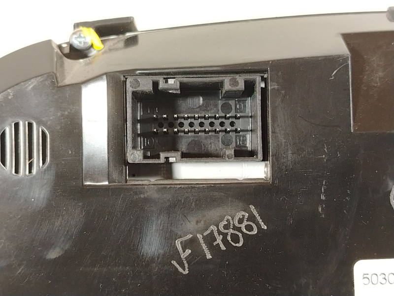 Recambio de cuadro instrumentos para fiat doblo cargo (263_) 1.3 d multijet referencia OEM IAM 52042849 503015161905 520428490