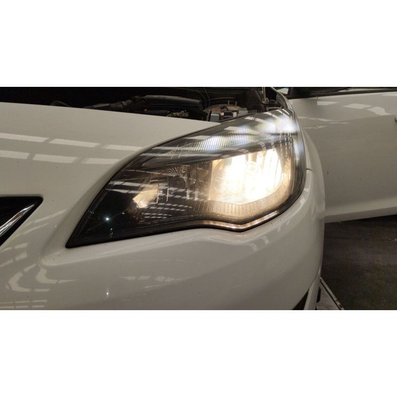 Recambio de faro izquierdo para opel astra j sports tourer (p10) 1.4 turbo (35) referencia OEM IAM   