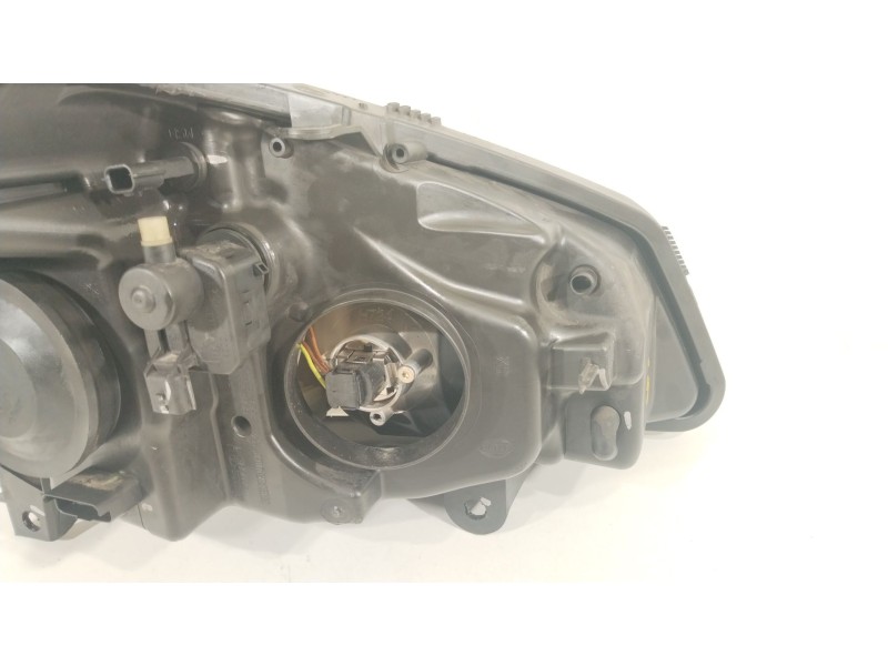 Recambio de faro izquierdo para renault scénic ii (jm0/1_) 1.9 dci (jm14) referencia OEM IAM 260605447R  