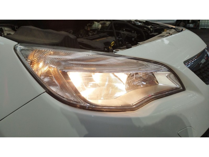 Recambio de faro derecho para opel astra j (p10) 1.4 (68) referencia OEM IAM 13253647  
