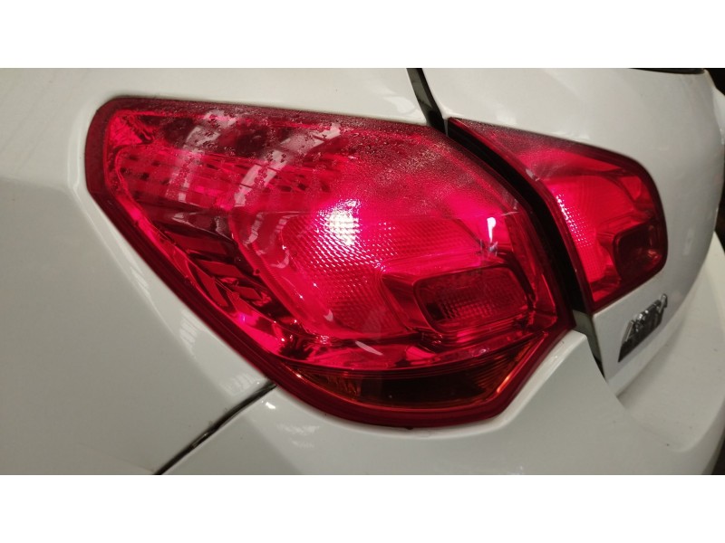 Recambio de piloto trasero izquierdo para opel astra j (p10) 1.4 (68) referencia OEM IAM 13306453  