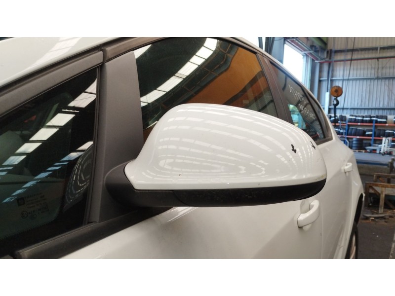 Recambio de retrovisor izquierdo para opel astra j (p10) 1.4 (68) referencia OEM IAM 13308359  