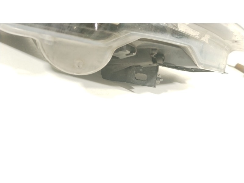 Recambio de faro derecho para citroën c4 i (lc_) 1.6 hdi referencia OEM IAM 620653 9646893880 89009406