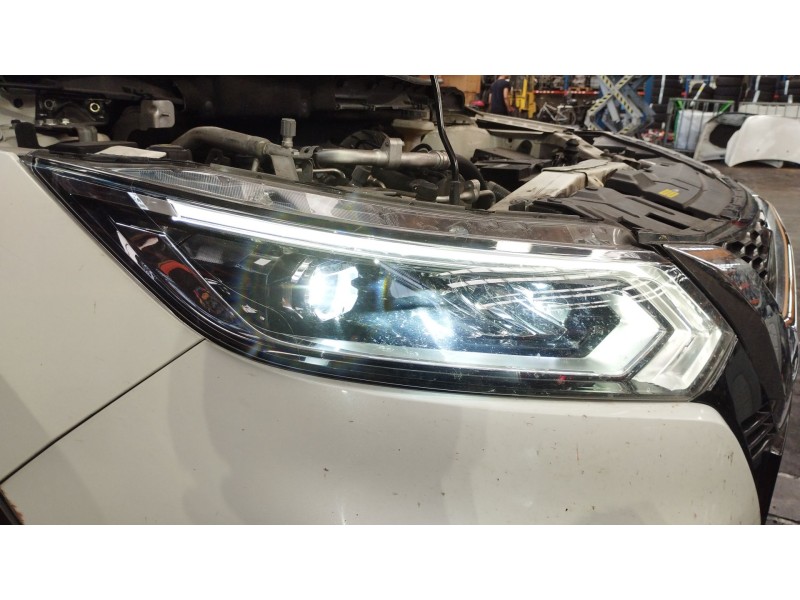 Recambio de faro derecho para nissan qashqai ii (j11, j11_) 1.3 dig-t referencia OEM IAM 26010HV00B  