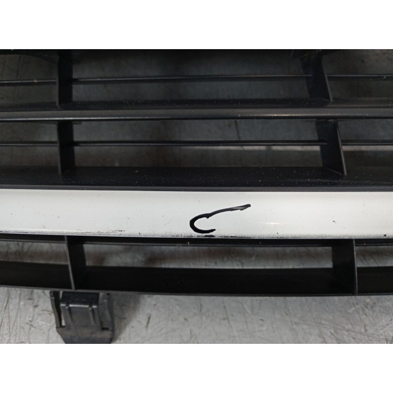 Recambio de rejilla delantera para fiat scudo furgoneta (270_, 272_) 1.6 d multijet referencia OEM IAM 1497652077 7804R0 