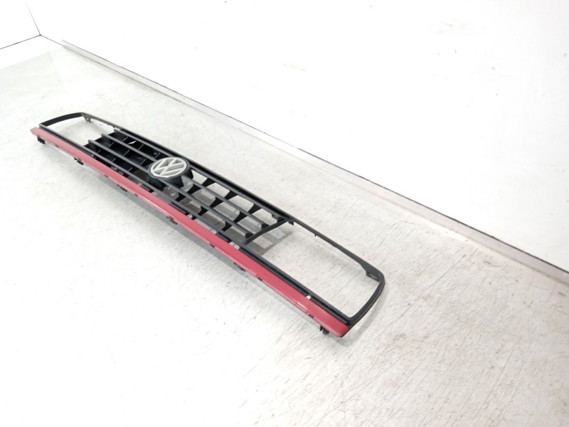 Recambio de rejilla delantera para volkswagen jetta ii (19e, 1g2, 165) 1.6 referencia OEM IAM 165853653E 165853664B 