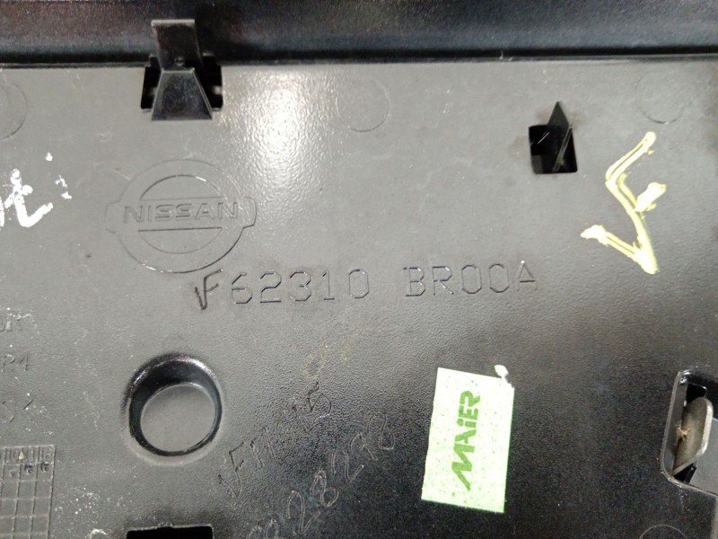 Recambio de rejilla delantera para nissan qashqai i (j10, nj10) 1.5 dci referencia OEM IAM 62310BR00A  