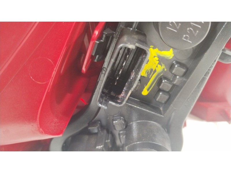Recambio de piloto trasero derecho para citroën c4 i (lc_) 1.6 hdi referencia OEM IAM 9646801677  