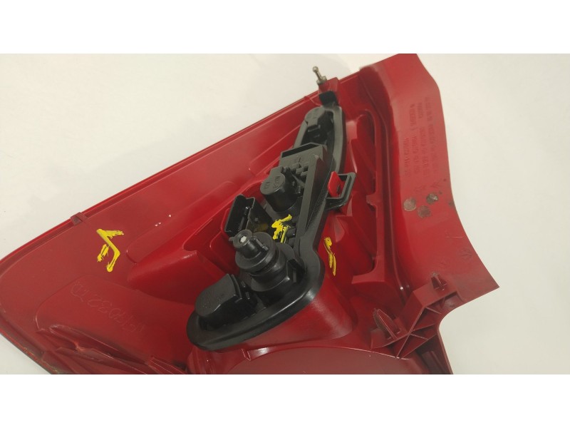 Recambio de piloto trasero derecho para citroën c4 i (lc_) 1.6 hdi referencia OEM IAM 9646801677  