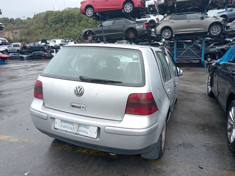 volkswagen golf iv (1j1) del año 2002