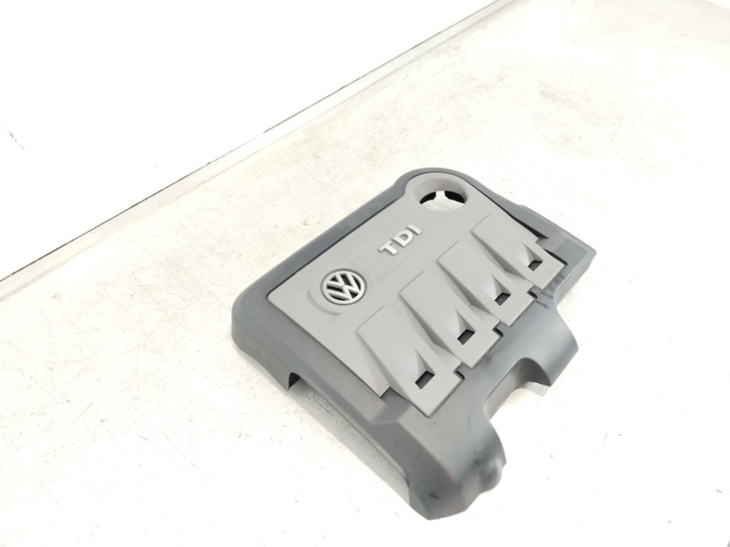 Recambio de tapa motor para volkswagen touran (1t3) 2.0 tdi referencia OEM IAM 03L103925R 03L103925S 03L103925T