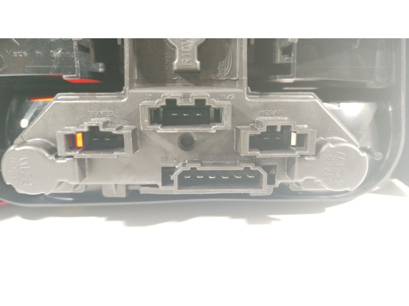 Recambio de piloto trasero derecho para volkswagen golf iv (1j1) 1.9 tdi referencia OEM IAM 1J6945112S 1J6945257 