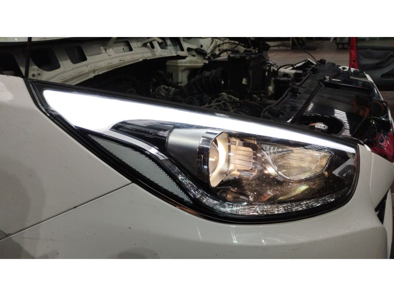 Recambio de faro derecho para hyundai ix35 (lm, el, elh) 1.7 crdi referencia OEM IAM 921012S620 921022SXXX 921022YXXX