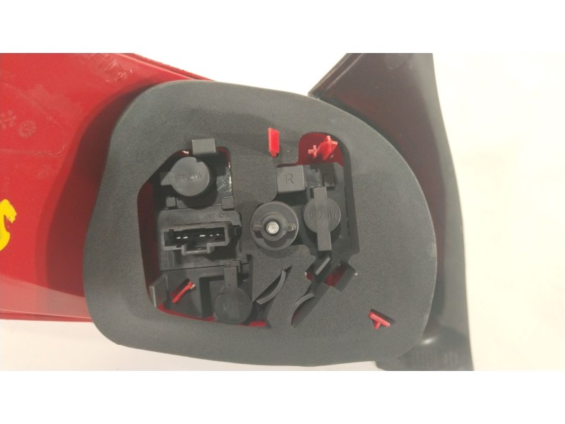 Recambio de piloto trasero derecho para peugeot 206 hatchback (2a/c) 1.1 i referencia OEM IAM 9685618180 20110423 