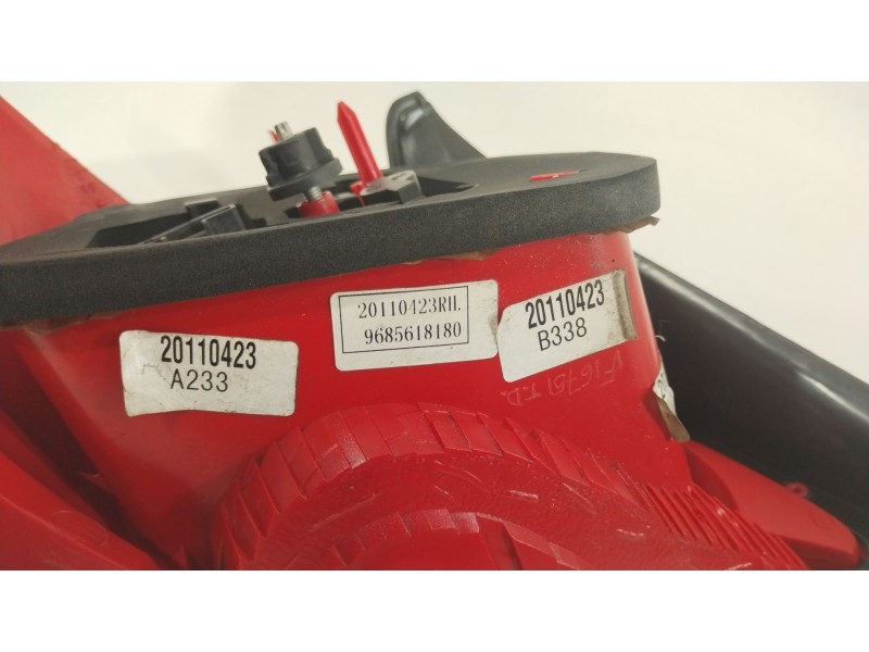 Recambio de piloto trasero derecho para peugeot 206 hatchback (2a/c) 1.1 i referencia OEM IAM 9685618180 20110423 