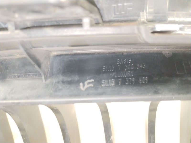 Recambio de rejilla delantera para bmw 2 active tourer (f45) 218 d referencia OEM IAM 51137300543 51137379609 