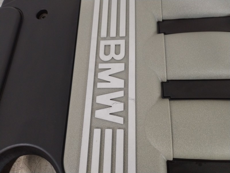 Recambio de tapa motor para bmw x5 (e53) 3.0 d referencia OEM IAM 11147788921  