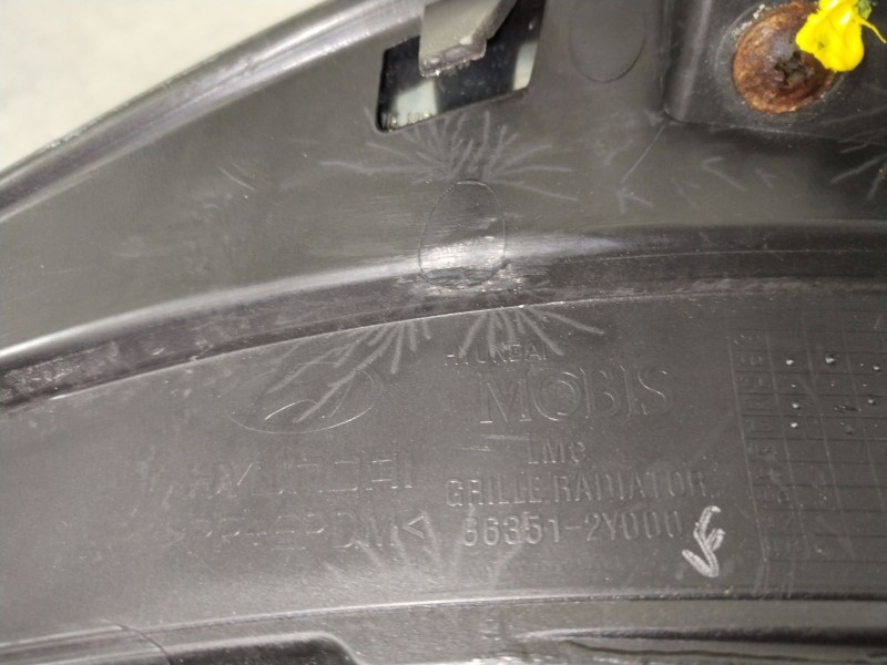 Recambio de rejilla delantera para hyundai ix35 (lm, el, elh) 1.7 crdi referencia OEM IAM 863512Y000  