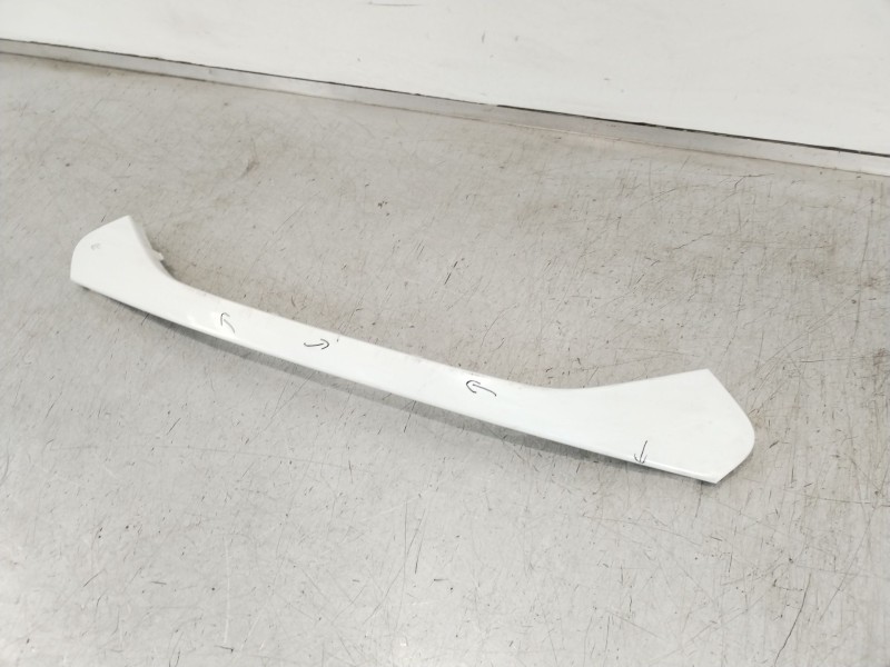 Recambio de moldura para hyundai ix35 (lm, el, elh) 1.7 crdi referencia OEM IAM 865502Y000  