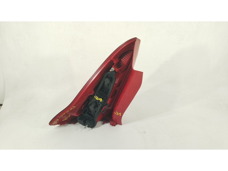 Recambio de piloto trasero derecho para citroën c4 coupé (la_) 1.6 16v referencia OEM IAM 9646801677  
